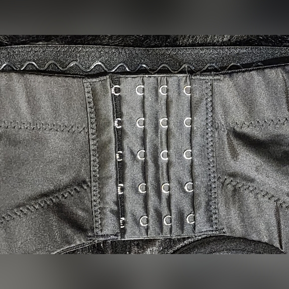 Black Rhinestone Bedazzled Bustier Corset Women's Size XL (runs small) - Picture 8 of 12